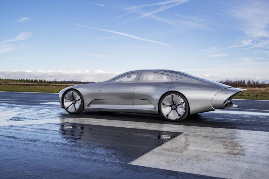  Mercedes-Benz Concept IAA 2015 года  (фото 37 из 55)